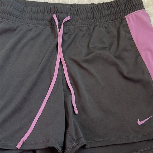 Nike Women's Black and Pink Running Shorts - Picture 5 of 5